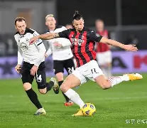 九游体育入口-AC米兰豪取连胜备战CBA季后赛斯图加特手感冰凉备战CBA常规赛，里尔加时末段豪取连胜直接炸裂